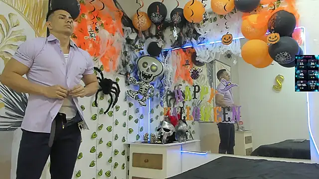 Snapshot of ChoreyTaiylor chatting on October 2025 02:17:02 PM ChoreyTaiylor online show from October 2025 02:17:02 PM