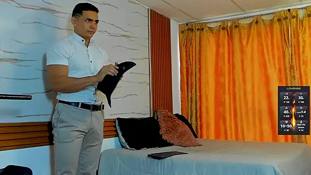 ChoreyTaiylor online show from February 2026 03:47:02 PM