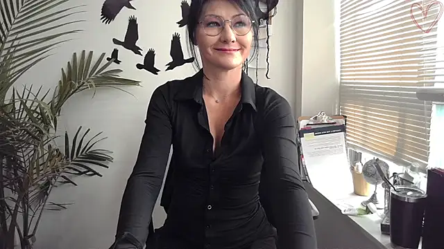 City Kat online show from October 2025 02:05:02 PM