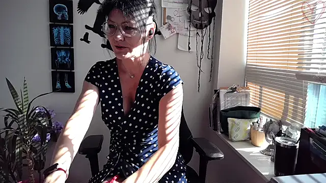 Snapshot of City_Kat chatting on October 2025 02:29:02 PM City Kat online show from October 2025 02:29:02 PM