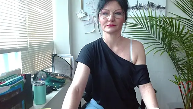 City Kat online show from April 2026 02:30:01 PM