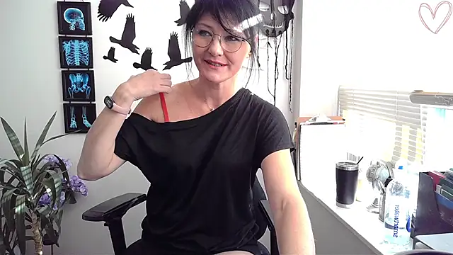 Snapshot of City_Kat chatting on October 2025 02:39:01 PM City Kat online show from October 2025 02:39:01 PM