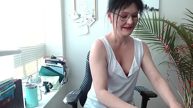 City Kat online show from March 2026 03:24:01 PM