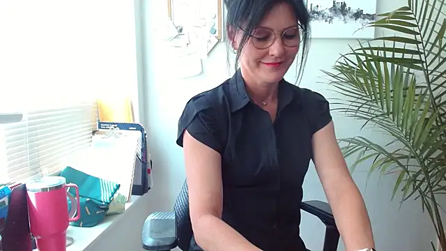 Snapshot of City_Kat chatting on July 2026 03:53:01 PM City Kat online show from July 2026 03:53:01 PM