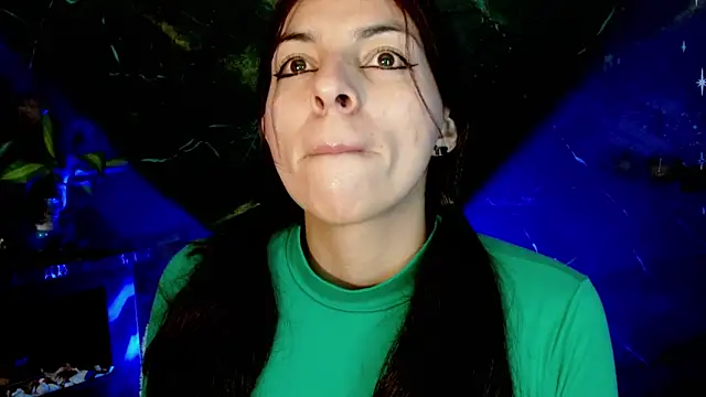 Snapshot of julieth_sex1 chatting on June 2026 10:43:01 AM julieth sex1 online show from June 2026 10:43:01 AM