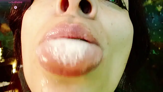 julieth sex1 online show from May 2026 09:17:02 AM