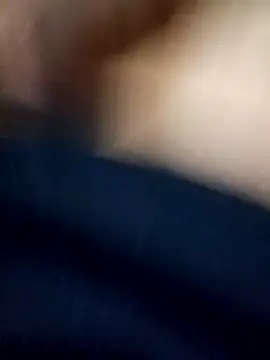 Santosgui14 online show from November 2025 11:10:01 PM