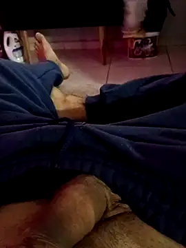 Santosgui14 online show from November 2025 11:30:02 PM