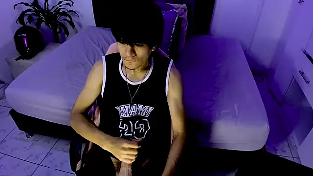 Eiden allenx online show from November 2025 01:44:02 PM