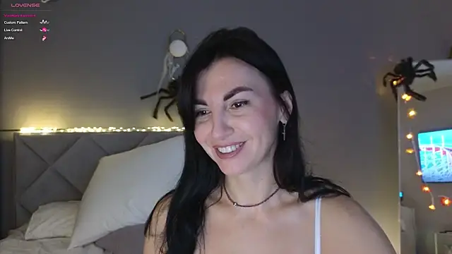 Mary love16 online show from October 2025 08:01:02 AM