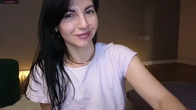 Snapshot of Mary_love16 chatting on January 2025 01:05:01 PM Mary love16 online show from January 2025 01:05:01 PM