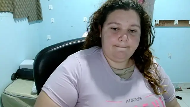 squirt322bbw online show from October 2025 07:01:02 PM