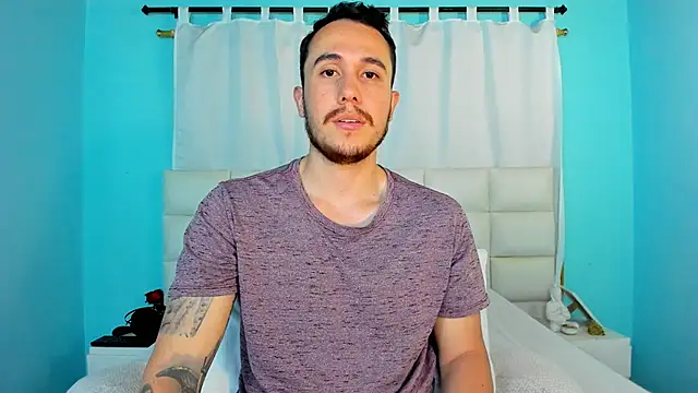 Snapshot of juan__jimenez chatting on December 2025 11:37:02 PM juan jimenez online show from December 2025 11:37:02 PM