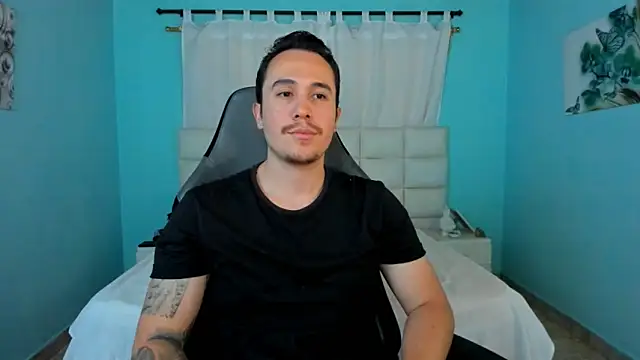 juan  jimenez online show from April 2026 09:16:01 PM