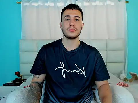 Snapshot of juan__jimenez chatting on September 2025 08:04:02 PM juan jimenez online show from September 2025 08:04:02 PM