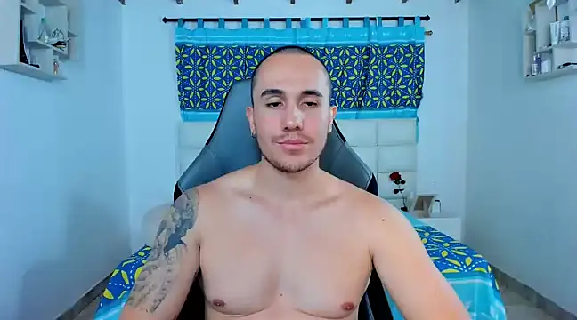 juan  jimenez online show from February 2025 02:12:01 AM