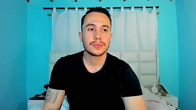 Snapshot of juan__jimenez chatting on November 2025 11:49:02 PM juan jimenez online show from November 2025 11:49:02 PM