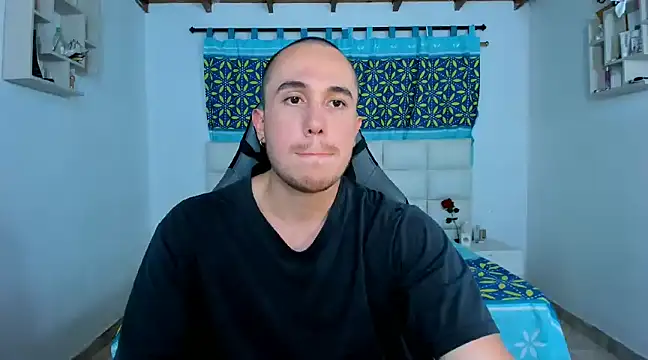juan  jimenez online show from February 2025 12:19:01 AM