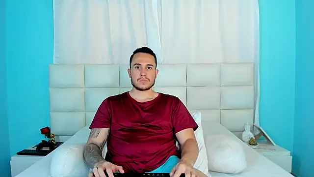 Snapshot of juan__jimenez chatting on October 2025 07:47:02 PM juan jimenez online show from October 2025 07:47:02 PM