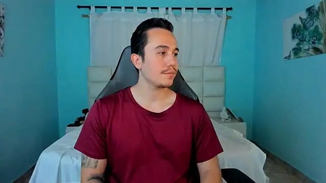 juan  jimenez online show from April 2026 08:15:02 PM