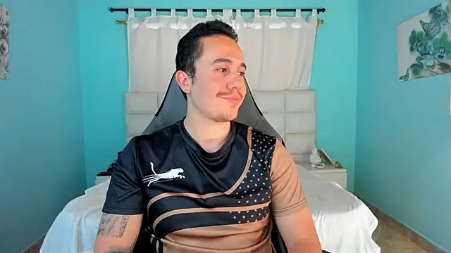 juan  jimenez online show from April 2026 07:33:01 PM