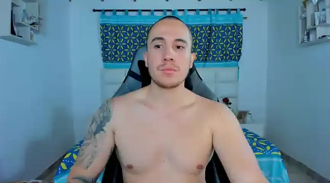 juan  jimenez online show from February 2025 10:00:02 PM