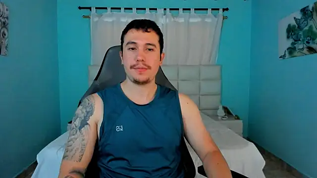 juan  jimenez online show from April 2026 06:47:01 PM