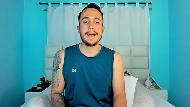 Snapshot of juan__jimenez chatting on November 2025 05:29:02 AM juan jimenez online show from November 2025 05:29:02 AM