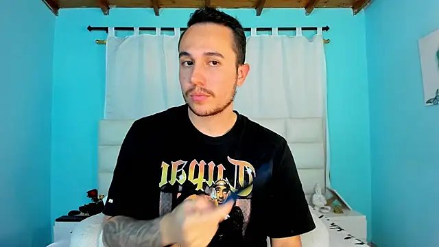 Snapshot of juan__jimenez chatting on November 2025 03:44:01 AM juan jimenez online show from November 2025 03:44:01 AM