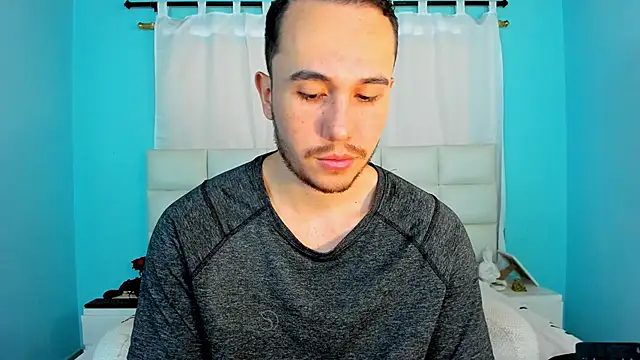 Snapshot of juan__jimenez chatting on November 2025 07:40:01 PM juan jimenez online show from November 2025 07:40:01 PM