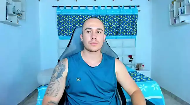 juan  jimenez online show from January 2025 01:32:01 AM
