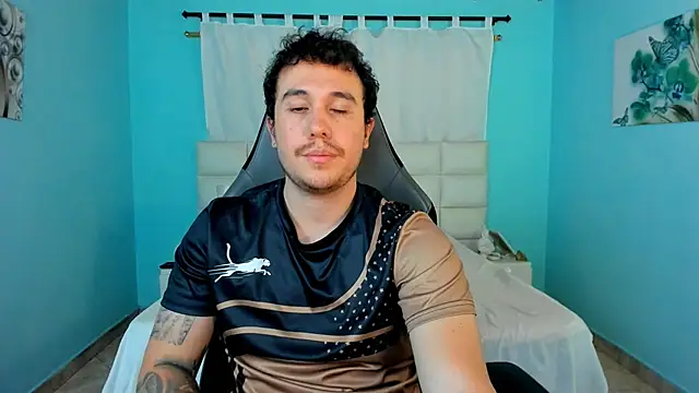 juan  jimenez online show from June 2026 10:47:01 PM