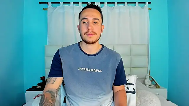 Snapshot of juan__jimenez chatting on November 2025 08:09:01 PM juan jimenez online show from November 2025 08:09:01 PM