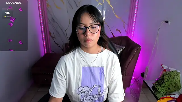 Snapshot of Nasha_abby chatting on July 2026 08:53:01 PM Nasha abby online show from July 2026 08:53:01 PM