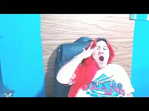 Snapshot of Dulce_domini chatting on January 2025 04:10:01 AM Dulce domini online show from January 2025 04:10:01 AM