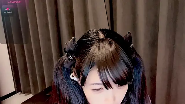 candy-yiyi online show from May 2026 01:13:02 AM