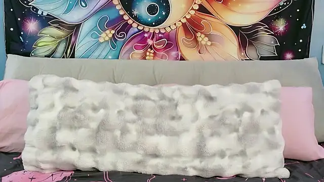 SaraBearXo online show from February 2026 12:38:01 PM