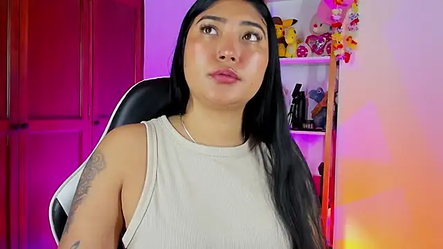 Snapshot of eymy-hadid chatting on October 2025 04:28:02 PM eymy-hadid online show from October 2025 04:28:02 PM