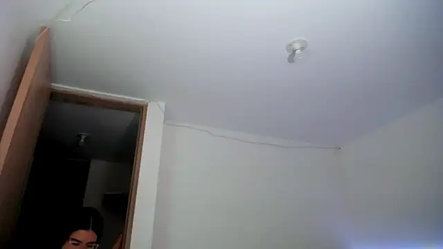  alicia z online show from March 2025 06:00:01 PM