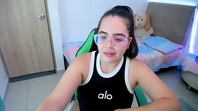  alicia z online show from February 2025 09:53:01 PM