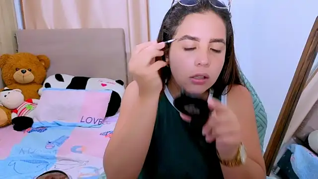  alicia z online show from February 2026 04:12:02 AM