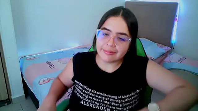  alicia z online show from February 2025 12:19:02 AM