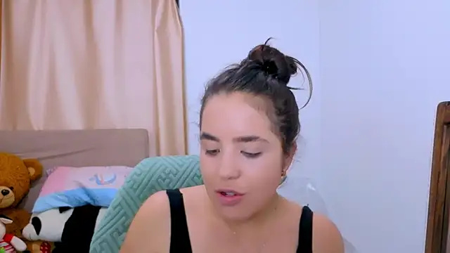  alicia z online show from February 2026 04:08:01 AM