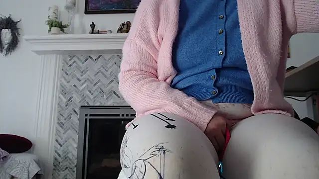 Snapshot of AuroraWillows chatting on February 2026 06:09:01 PM AuroraWillows online show from February 2026 06:09:01 PM