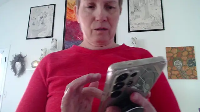 Snapshot of AuroraWillows chatting on January 2026 05:27:02 PM AuroraWillows online show from January 2026 05:27:02 PM