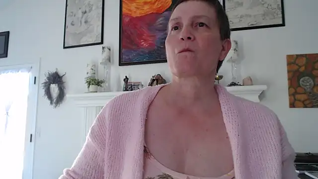 Snapshot of AuroraWillows chatting on February 2026 06:41:01 PM AuroraWillows online show from February 2026 06:41:01 PM