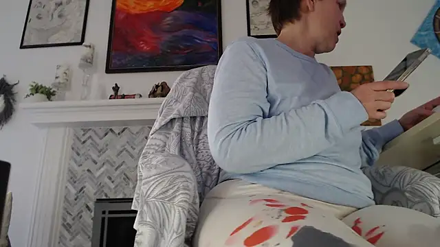 Snapshot of AuroraWillows chatting on January 2026 04:03:01 PM AuroraWillows online show from January 2026 04:03:01 PM