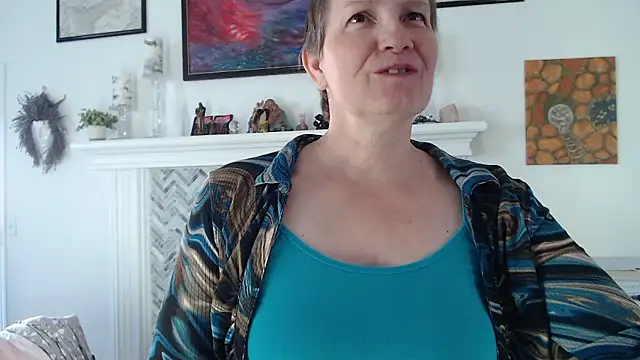 Snapshot of AuroraWillows chatting on January 2026 04:02:02 PM AuroraWillows online show from January 2026 04:02:02 PM