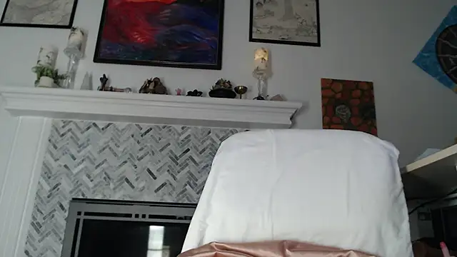 Snapshot of AuroraWillows chatting on February 2026 03:39:02 AM AuroraWillows online show from February 2026 03:39:02 AM