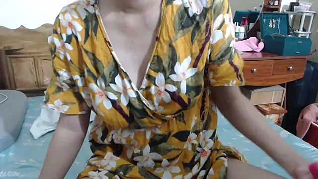 Snapshot of Beauty_Asian_Tina chatting on October 2025 02:56:01 AM Beauty Asian Tina online show from October 2025 02:56:01 AM